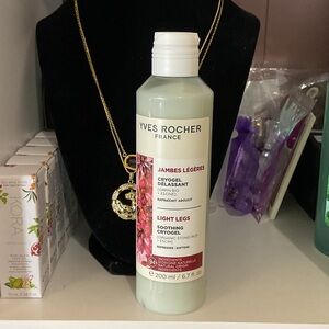 Yves Rocher Light Legs Cryogel